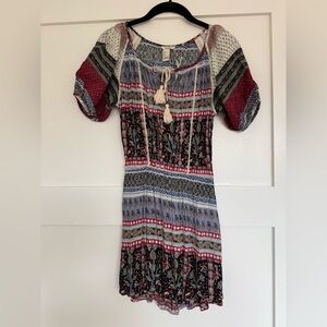 Forever 21 Blue and Red Patterned Top